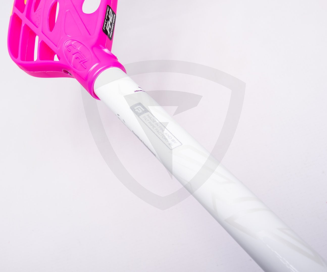 Fatpipe Raw Concept 29 WHITE-LE PINK CTRL SLICKS