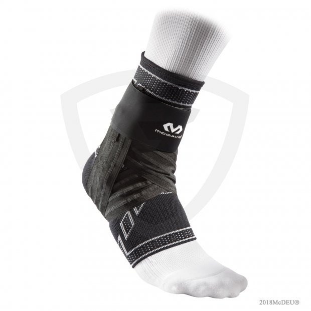 McDavid 5146 Elite Engineered Elastic™ Ankle Brace w/Fig 6 Strap&Stays 5146-MD-Black